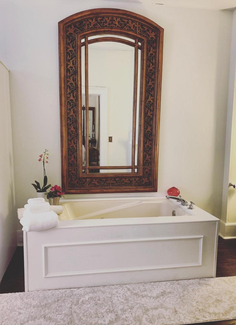 Chesnut Cottage Inn Bed & Breakfast コロンビア エクステリア 写真